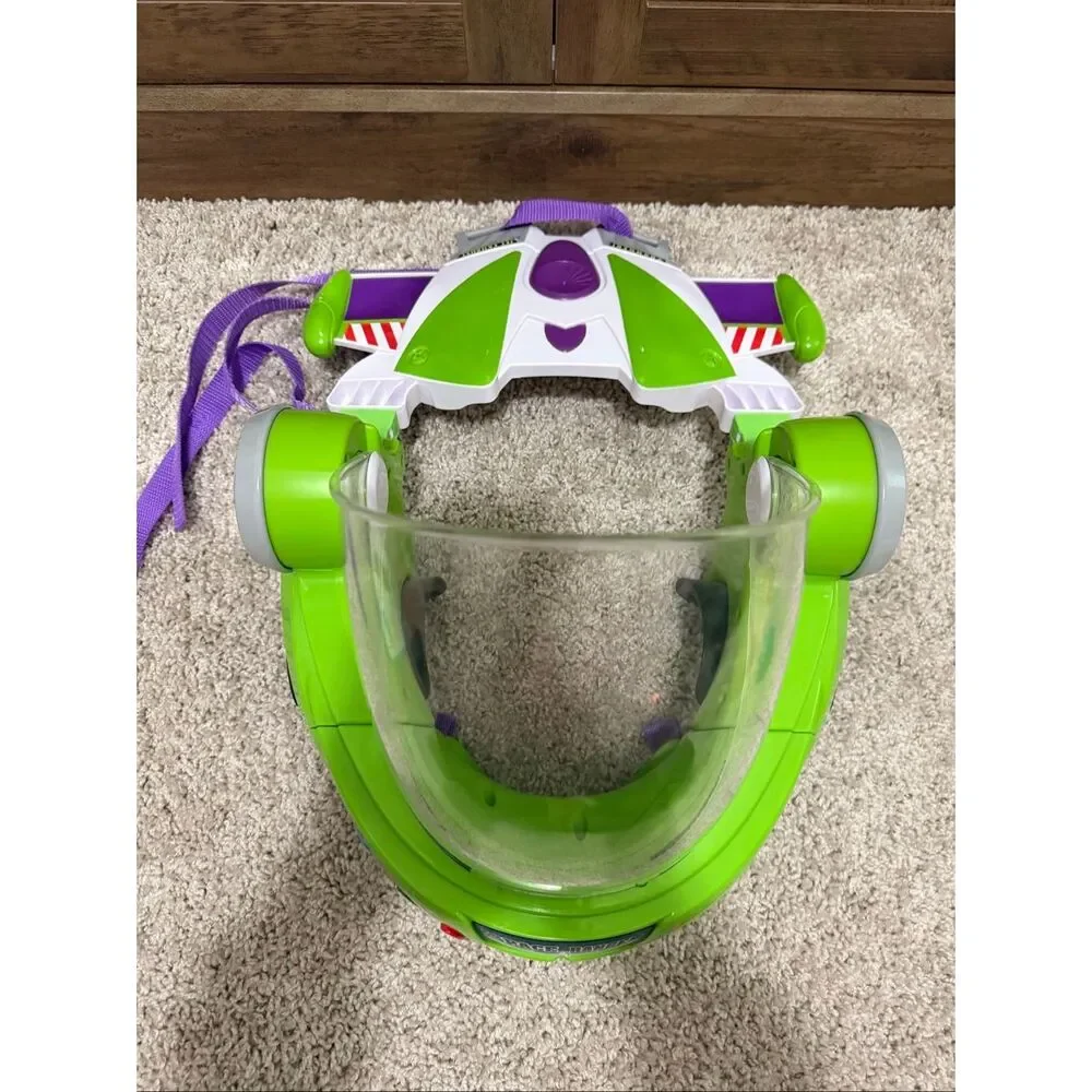 Mattel Disney Pixar Toy Story 4 Buzz Lightyear Space Ranger Armor with Jet Pack